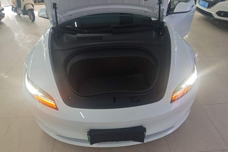 Used Tesla Model 3 2025 Model Long-Range Rear-Wheel-Drive Version Engine Bay