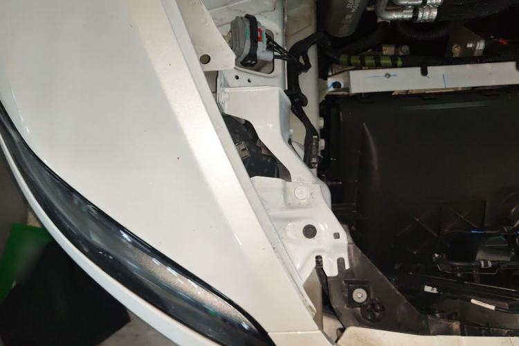 Used Tesla Model 3 2025 Rear-Wheel-Drive Version Engine Bay Right