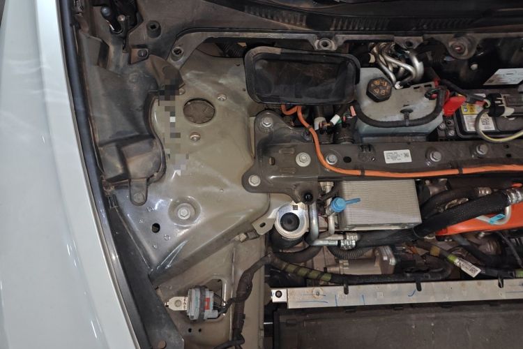 Used Tesla Model 3 2025 Rear-Wheel-Drive Version Engine Bay Right