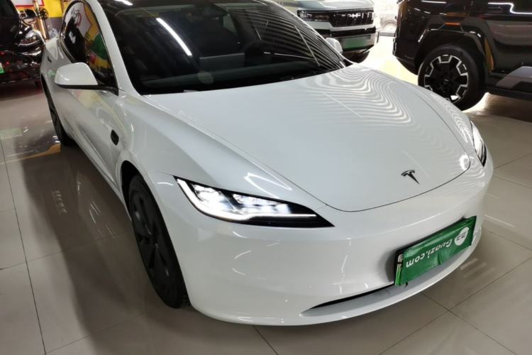 Used Tesla Model 3 2025 Rear-Wheel-Drive Version Exterior 1
