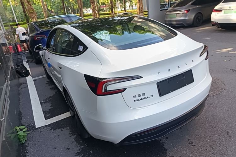 Used Tesla Model 3 2025 Model Revised Rear-Wheel-Drive Version Exterior 2
