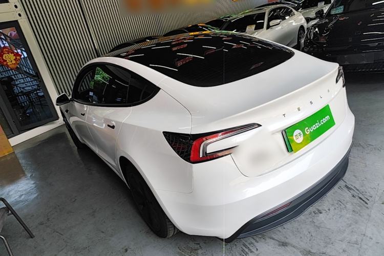 Used Tesla Model 3 2025 Rear-Wheel-Drive Version Exterior 2