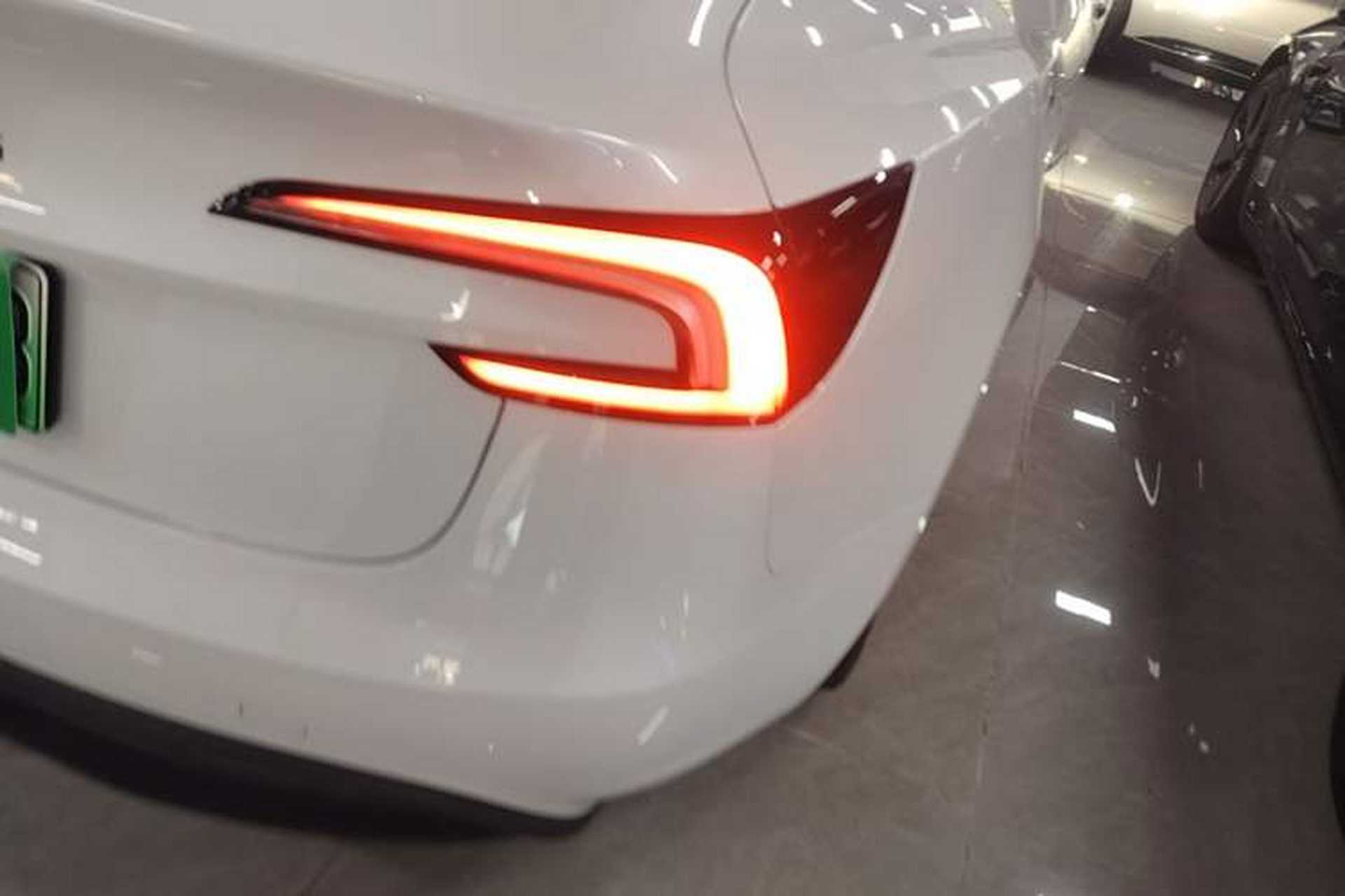 Used Tesla Model 3 2025 Model Long-Range Rear-Wheel-Drive Version Exterior 3