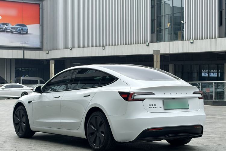 Used Tesla Model 3 2025 Model Revised Long-Range Rear-Wheel-Drive Version Exterior 3