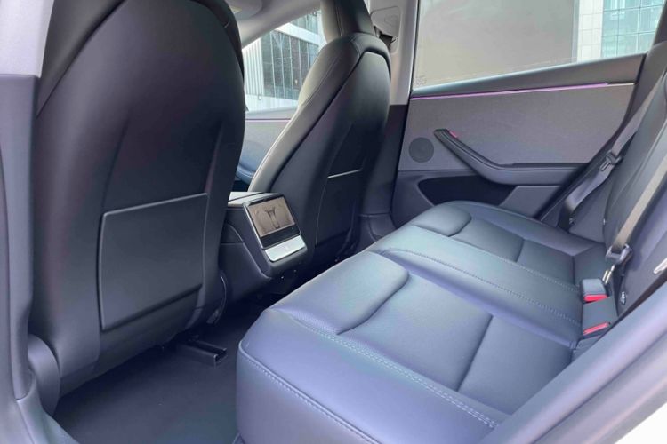 Used Tesla Model 3 2025 Model Revised Rear-Wheel-Drive Version Exterior 4