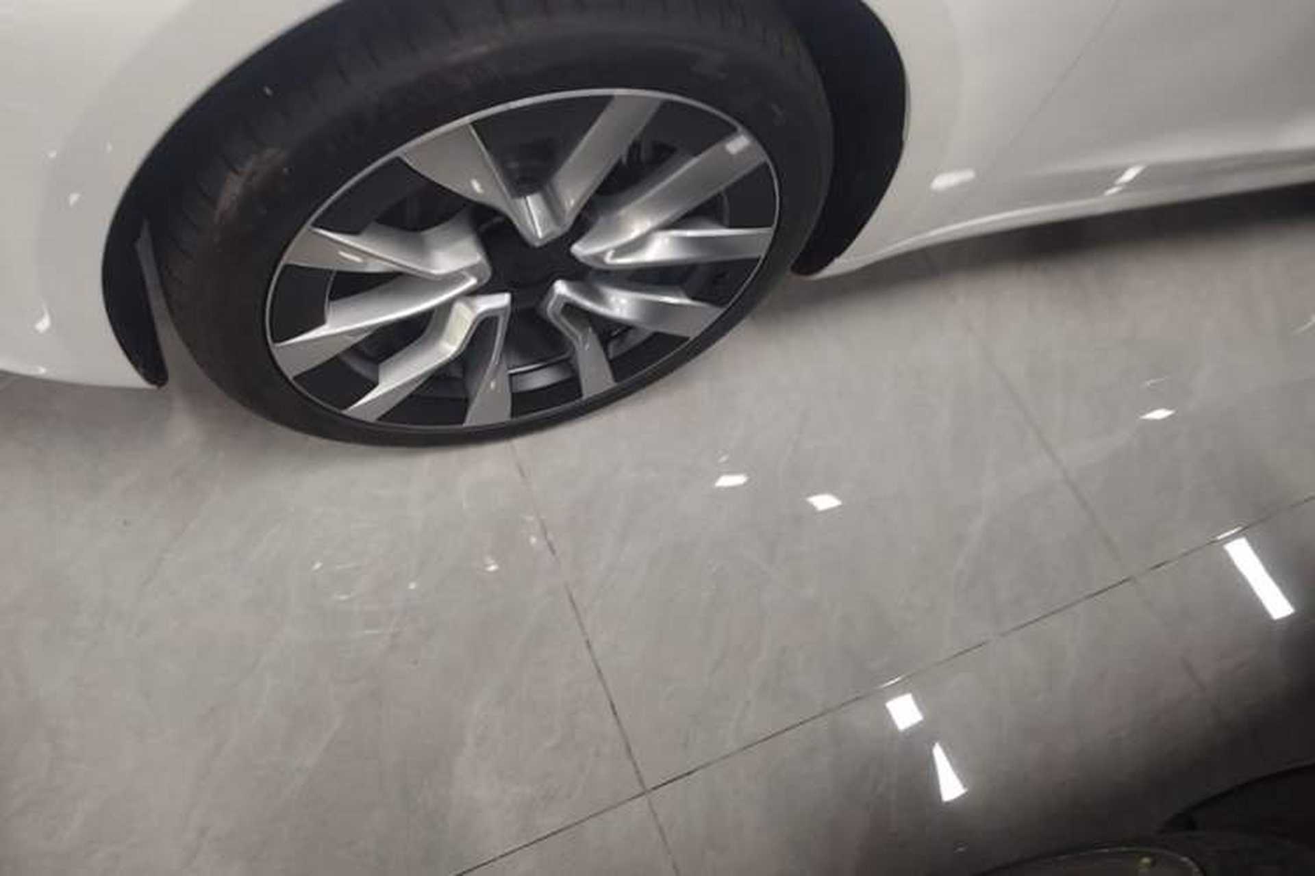 Used Tesla Model 3 2025 Model Long-Range Rear-Wheel-Drive Version Exterior 4