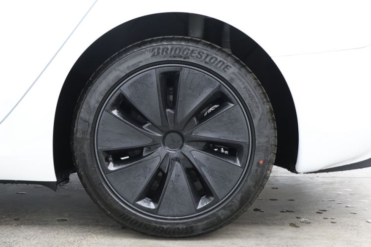 Used Tesla Model 3 2025 Model Revised Rear-Wheel-Drive Version Exterior 7