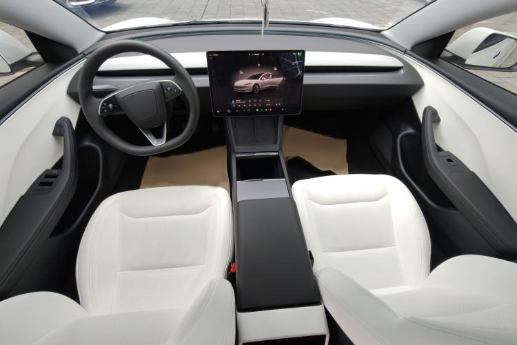 Used Tesla Model 3 2025 Model Revised Long-Range Rear-Wheel-Drive Version Exterior 8