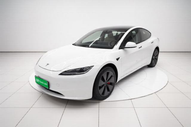 Tesla Model 3 2025 Model Revised Rear-Wheel-Drive Version de segunda mano