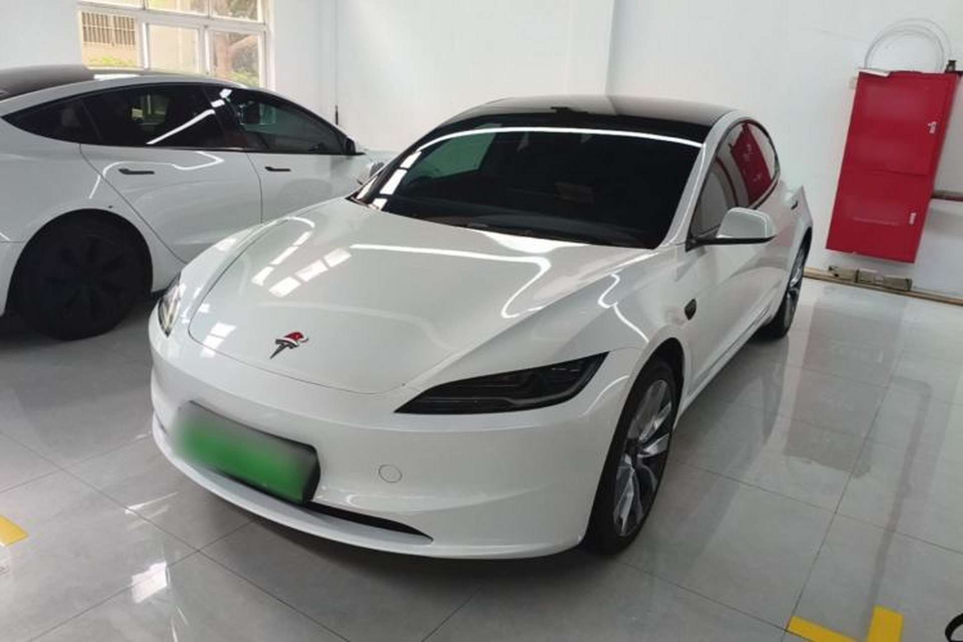 Used Tesla Model 3 2025 Model Revised Long-Range Rear-Wheel-Drive Version Front Left 45 Deg