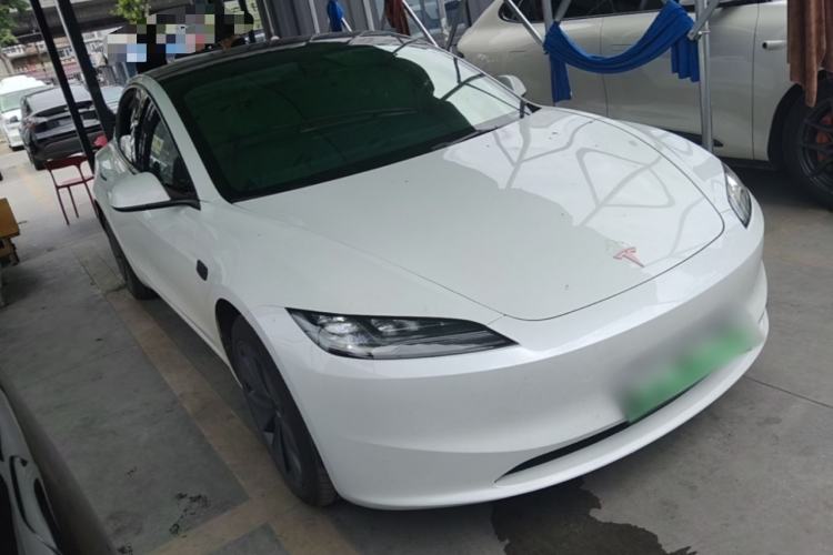 Used Tesla Model 3 2025 Rear-Wheel-Drive Version Front Right 45 Deg