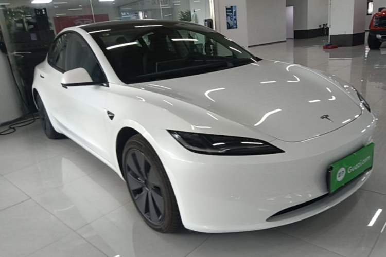 Used Tesla Model 3 2025 Model Revised Rear-Wheel-Drive Version Front Right 45 Deg