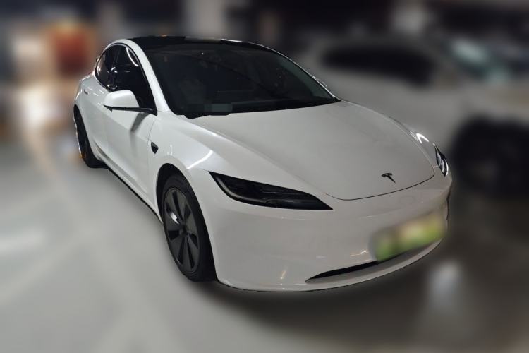Used Tesla Model 3 2025 Rear-Wheel-Drive Version Front Right 45 Deg