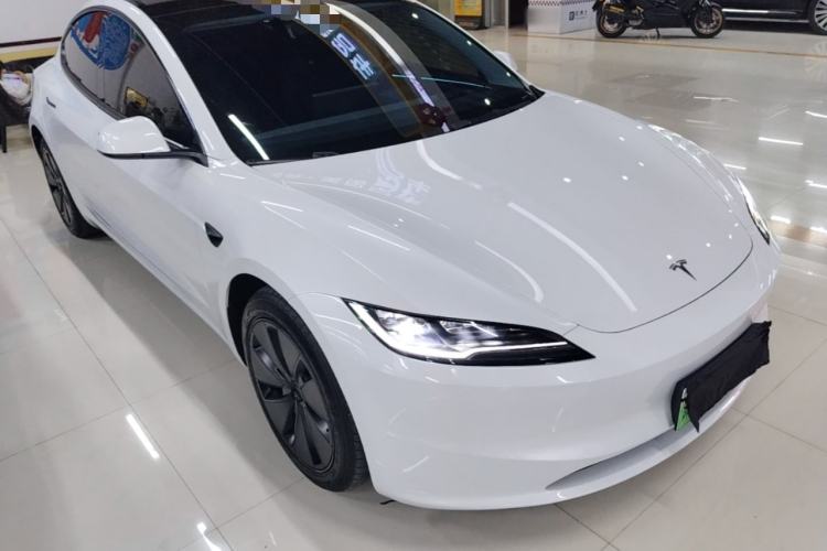 Used Tesla Model 3 2025 Model Revised Long-Range All-Wheel-Drive Version Front Right 45 Deg