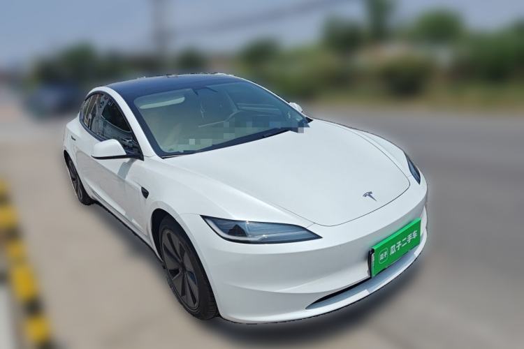 Used Tesla Model 3 2025 Rear-Wheel-Drive Version Front Right 45 Deg