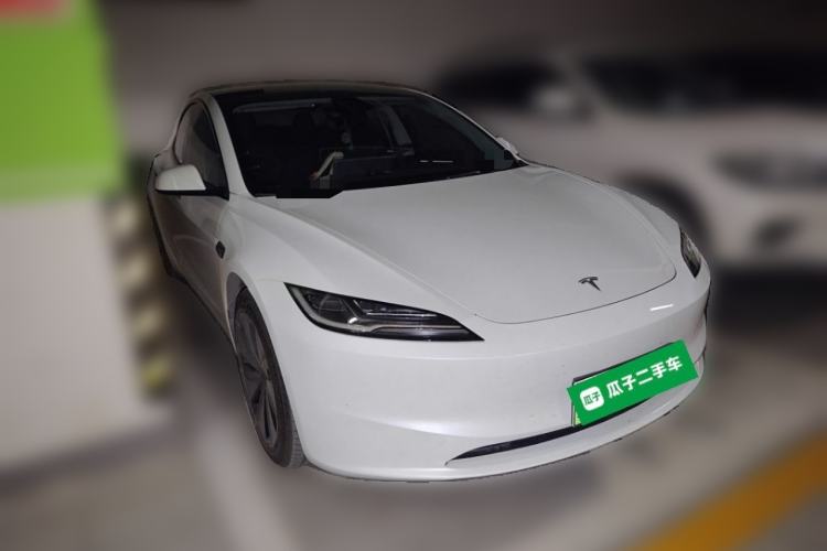 Used Tesla Model 3 2025 Long-Range All-Wheel-Drive Version Front Right 45 Deg