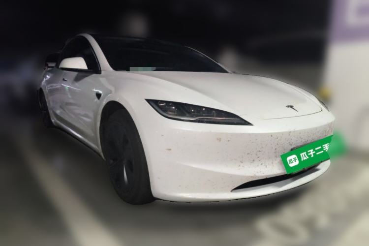 Used Tesla Model 3 2025 Long-Range All-Wheel-Drive Version Front Right 45 Deg