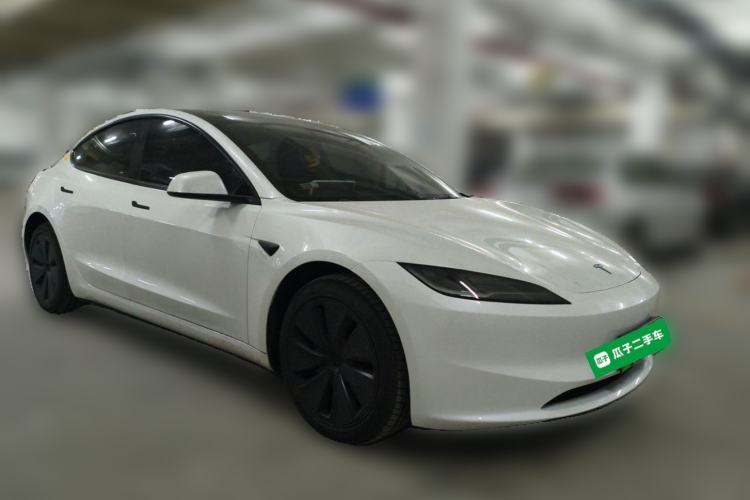 Used Tesla Model 3 2025 Rear-Wheel-Drive Version Front Right 45 Deg