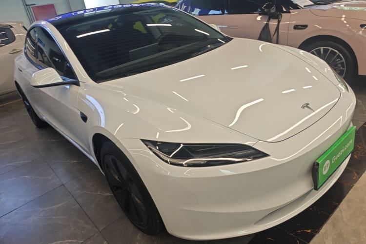 Used Tesla Model 3 2025 Rear-Wheel-Drive Version Front Right 45 Deg
