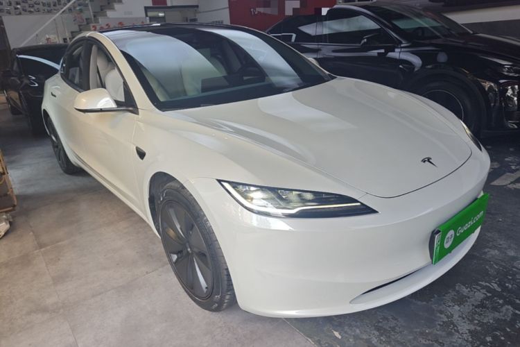 Used Tesla Model 3 2025 Rear-Wheel-Drive Version Front Right 45 Deg