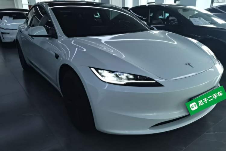 Used Tesla Model 3 2025 Model Revised Rear-Wheel-Drive Version Front Right 45 Deg