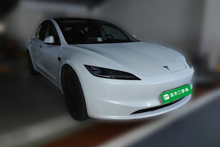 Used Tesla Model 3 2025 Model Revised Long-Range Rear-Wheel-Drive Version Front Right 45 Deg