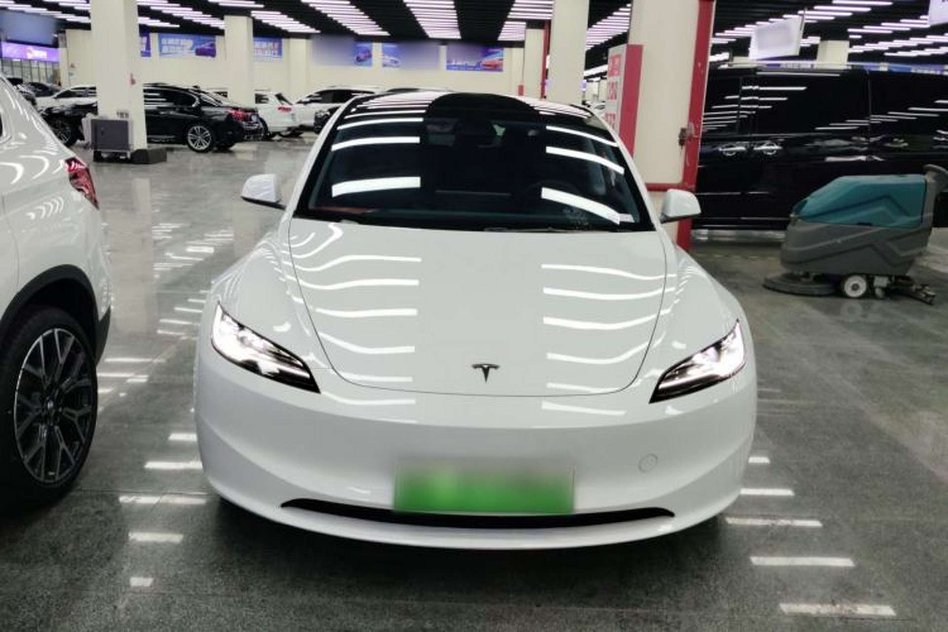 Used Tesla Model 3 2025 Rear-Wheel-Drive Version Front