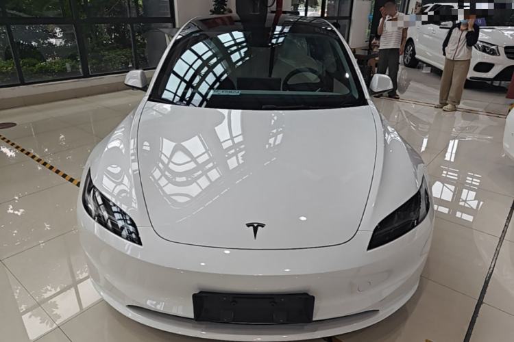 Used Tesla Model 3 2025 Rear-Wheel-Drive Version Front