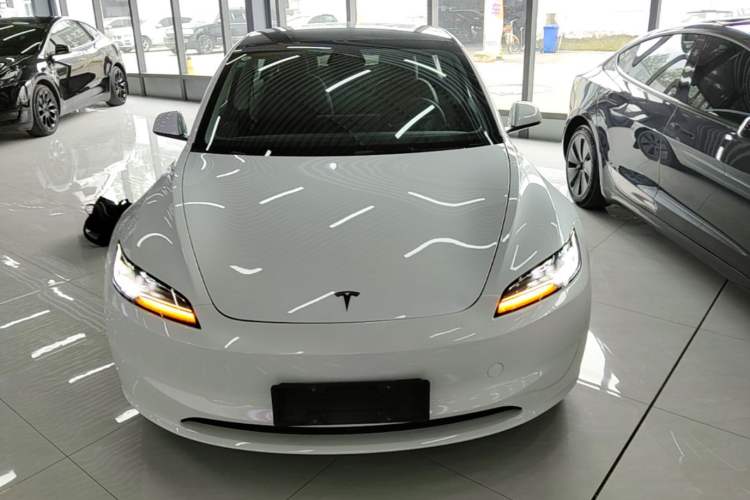 Used Tesla Model 3 2025 Rear-Wheel-Drive Version Front