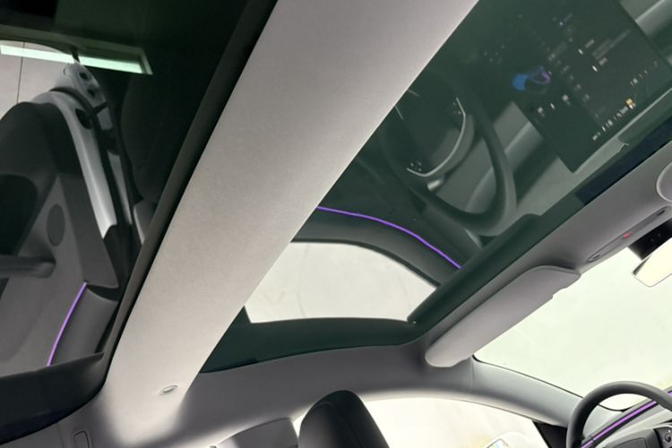 Used Tesla Model 3 2025 Model Revised Rear-Wheel-Drive Version Headliner