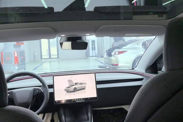 Used Tesla Model 3 2025 Model Long-Range Rear-Wheel-Drive Version Headliner