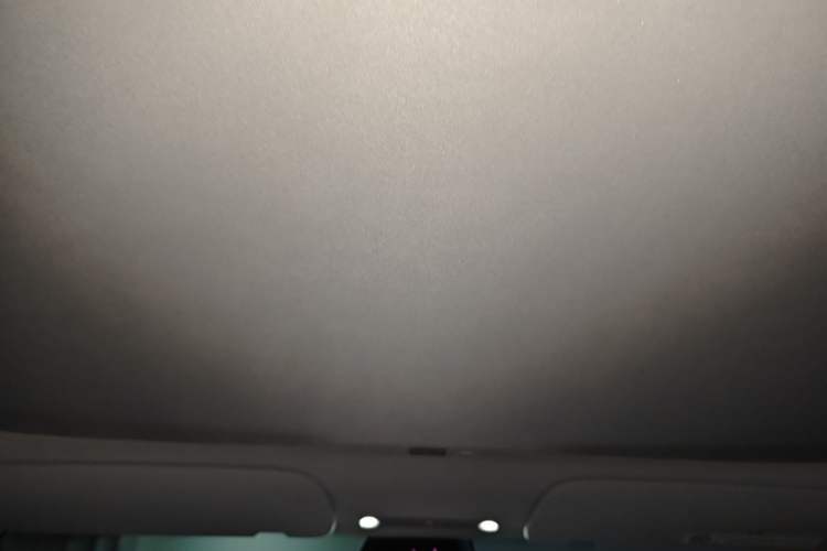 Used Tesla Model 3 2025 Model Revised Long-Range Rear-Wheel-Drive Version Headliner