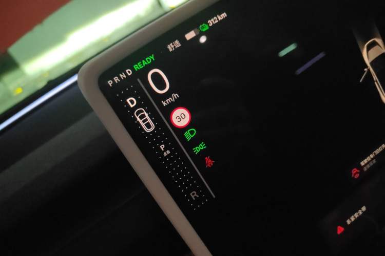Used Tesla Model 3 2025 Rear-Wheel-Drive Version Instrument Cluster