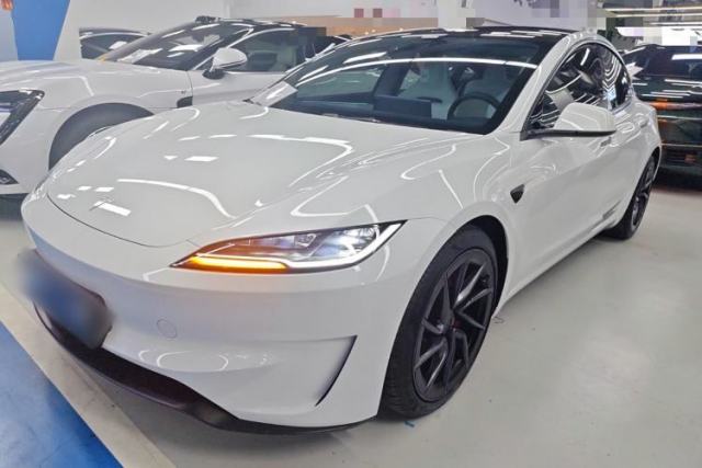 Used Tesla Model 3 2025 Model High-Performance All-Wheel-Drive Version