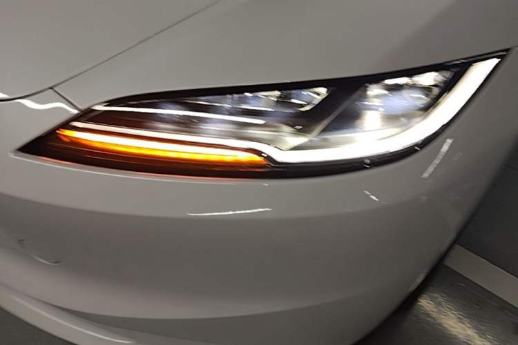 Used Tesla Model 3 2025 Rear-Wheel-Drive Version Left Front Headlight