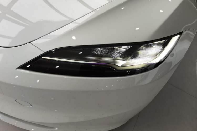 Used Tesla Model 3 2025 Model Revised Rear-Wheel-Drive Version Left Front Headlight