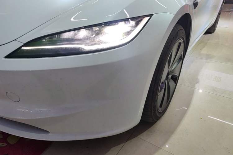 Used Tesla Model 3 2025 Rear-Wheel-Drive Version Left Front Headlight
