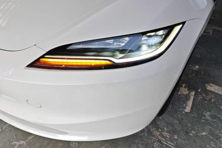 Used Tesla Model 3 2025 Rear-Wheel-Drive Version Left Front Headlight