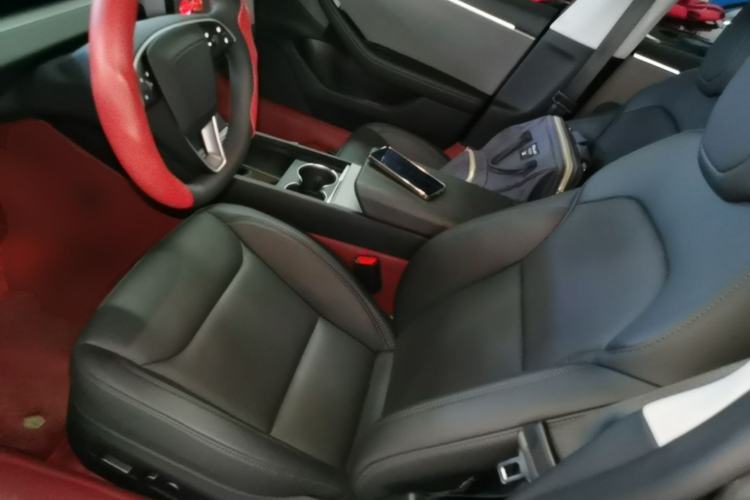 Used Tesla Model 3 2025 Rear-Wheel-Drive Version Left Front Seat