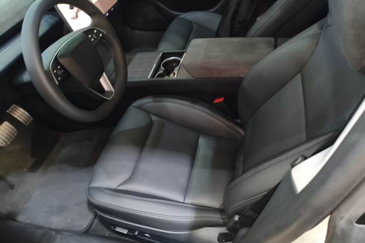 Used Tesla Model 3 2025 Rear-Wheel-Drive Version Left Front Seat