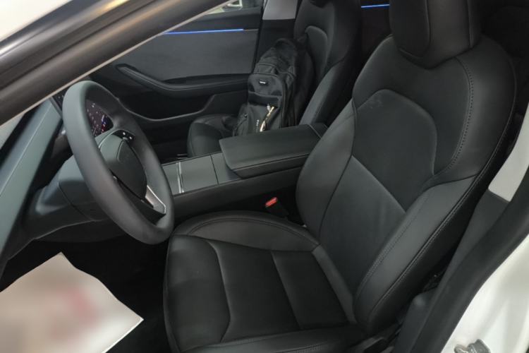 Used Tesla Model 3 2025 Rear-Wheel-Drive Version Left Front Seat