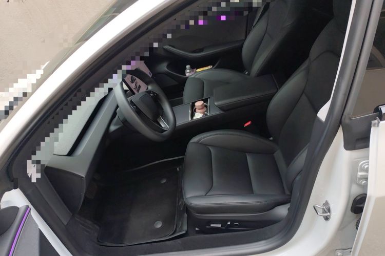 Used Tesla Model 3 2025 Rear-Wheel-Drive Version Left Front Seat