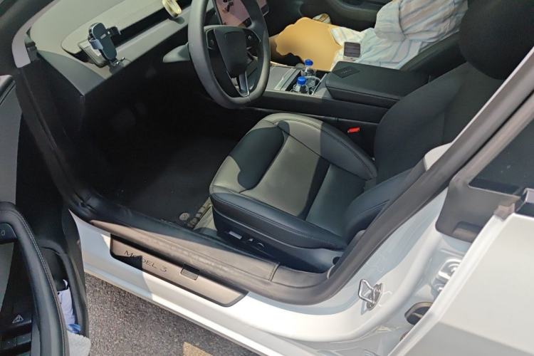 Used Tesla Model 3 2025 Rear-Wheel-Drive Version Left Front Seat