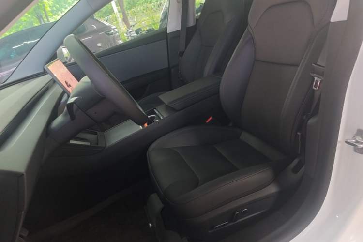 Used Tesla Model 3 2025 Model Long-Range Rear-Wheel-Drive Version Left Front Seat