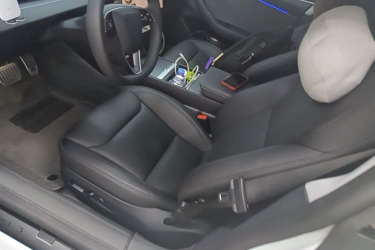 Used Tesla Model 3 2025 Rear-Wheel-Drive Version Left Front Seat