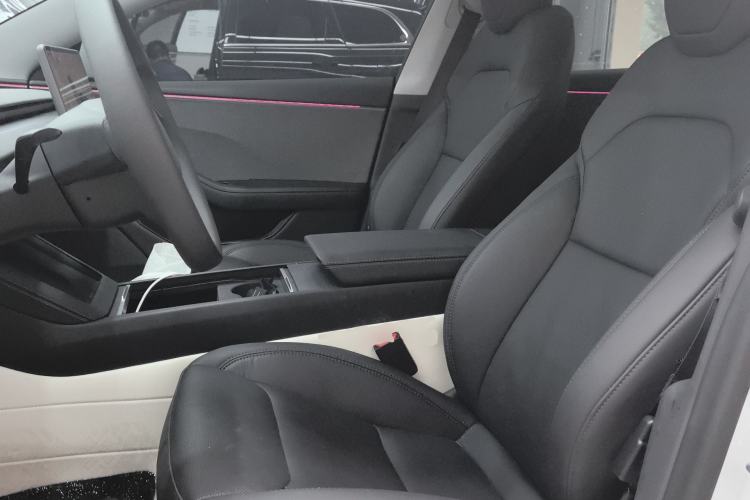 Used Tesla Model 3 2025 Model Long-Range Rear-Wheel-Drive Version Left Front Seat