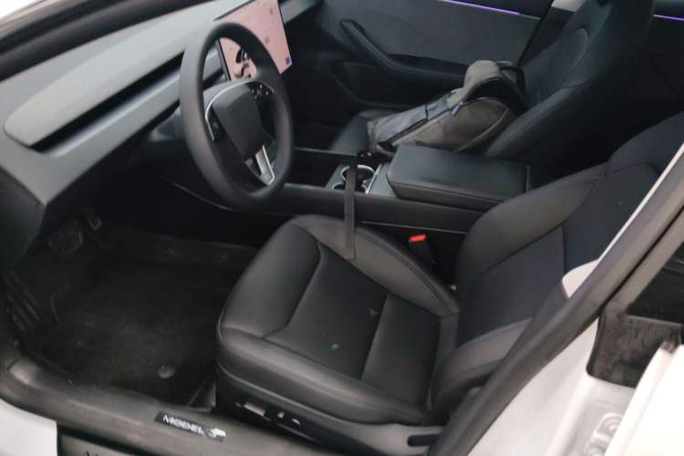 Used Tesla Model 3 2025 Rear-Wheel-Drive Version Left Front Seat
