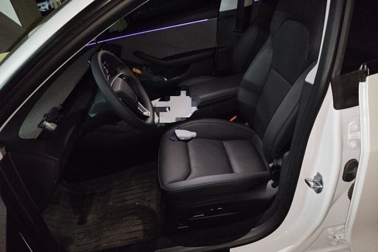 Used Tesla Model 3 2025 Rear-Wheel-Drive Version Left Front Seat