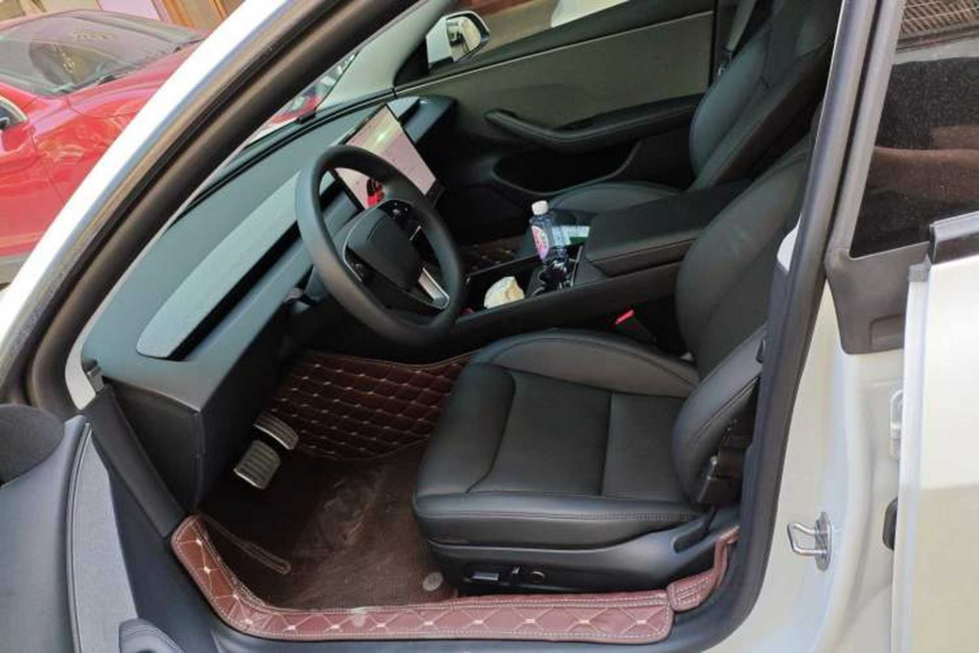 Used Tesla Model 3 2025 Rear-Wheel-Drive Version Left Front Seat