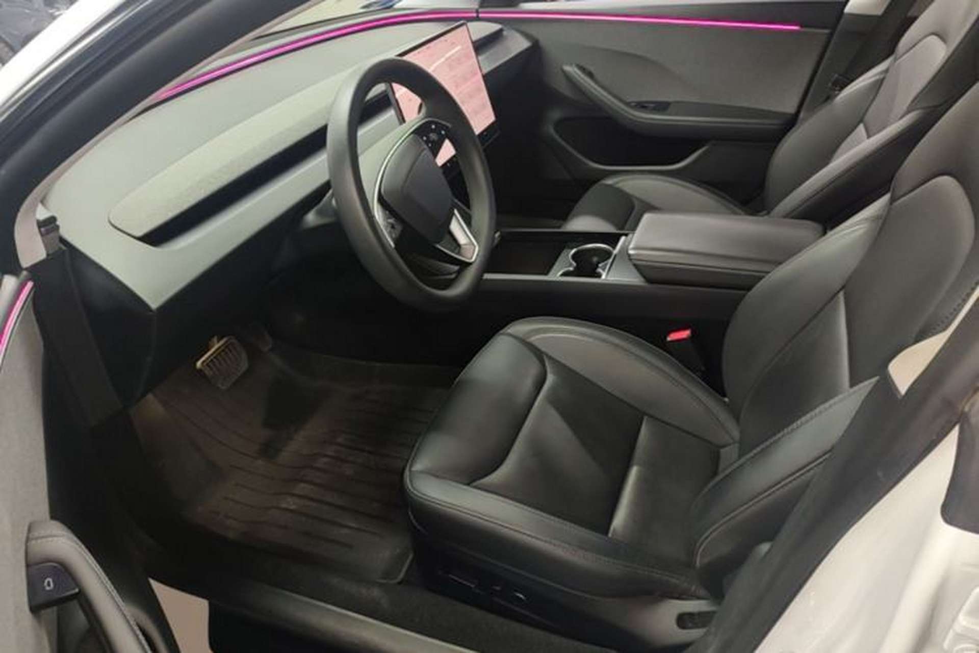 Used Tesla Model 3 2025 Rear-Wheel-Drive Version Left Front Seat